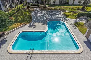 811 Russell Ln, Brandon, FL 33510 - Photo 24