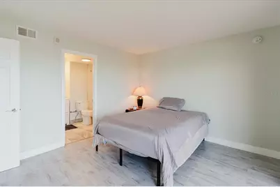 51 Island Way #801, Clearwater Beach, FL 33767 - Photo 30