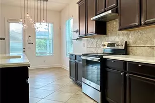 6157 Castleton Hollow Rd, Riverview, FL 33578 - Photo 6