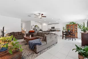 1681 Red Loop, Lakeland, FL 33801 - Photo 10