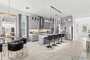 916 Seagrape Dr, Ruskin, FL 33570 - Photo 14