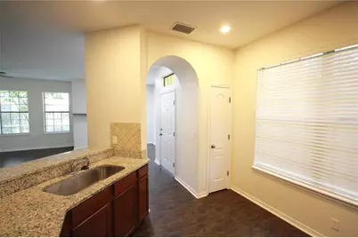 5520 Kinglethill Drive, Lithia, FL 33547 - Photo 10