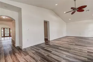 13920 Egret Ln, Clearwater, FL 33762 - Photo 6
