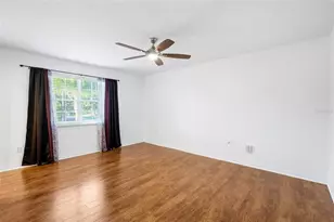 3402 Latania Dr, Tampa, FL 33618 - Photo 14