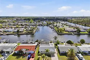 12532 5th Isle, Hudson, FL 34667 - Photo 4