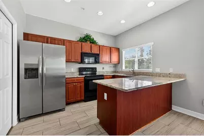 3108 Toscana Circle, Tampa, FL 33611 - Photo 10