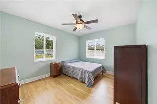 4800 23rd Ave N, Saint Petersburg, FL 33713 - Photo 14