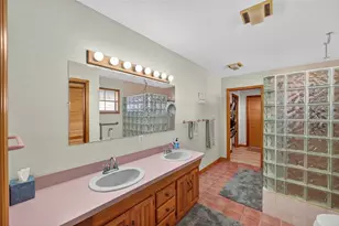 1312 Grove Ave, Tarpon Springs, FL 34689 - Photo 30