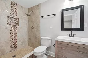 6460 33rd Ave N, Saint Petersburg, FL 33710 - Photo 20