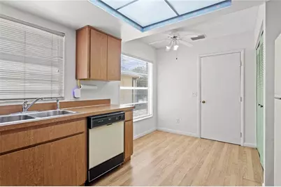 9247 Camino Villa Boulevard, Tampa, FL 33635 - Photo 14