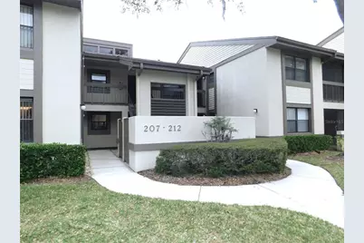 207 Woodlake Wynde #207, Oldsmar, FL 34677 - Photo 4