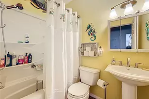 4051 58th St N, Saint Petersburg, FL 33709 - Photo 16