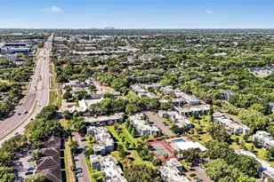 2845 Somerset Park Dr, Tampa, FL 33613 - Photo 30