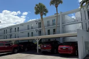 225 Country Club Dr, Largo, FL 33771 - Photo 2