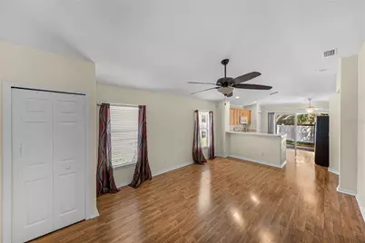 11578 Hammocks Glade Drive, Riverview, FL 33569 - Photo 6
