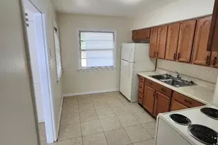 1734 Fulton Ave, Clearwater, FL 33755 - Photo 8