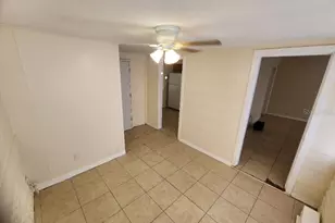 1734 Fulton Ave, Clearwater, FL 33755 - Photo 8
