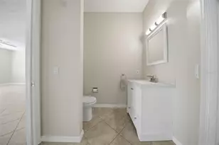 18629 Avenue Capri, Lutz, FL 33558 - Photo 24