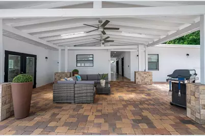 4501 N Jamaica Street, Tampa, FL 33614 - Photo 10