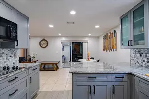 12423 Mondragon Dr, Tampa, FL 33625 - Photo 24