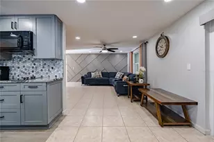 12423 Mondragon Dr, Tampa, FL 33625 - Photo 22