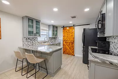 12423 Mondragon Drive, Tampa, FL 33625 - Photo 20