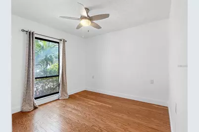 562 Johns Pass Avenue, Madeira Beach, FL 33708 - Photo 24