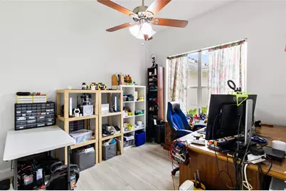 4815 Queen Palm Terrace NE, Saint Petersburg, FL 33703 - Photo 10