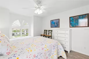 4815 Queen Palm Terrace NE, Saint Petersburg, FL 33703 - Photo 38