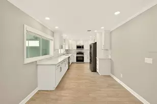 5434 Oakhurst Dr, Seminole, FL 33772 - Photo 12