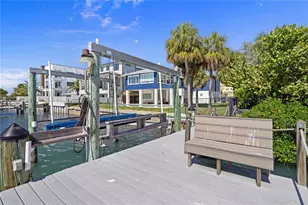 151 Punta Vista Dr, Saint Pete Beach, FL 33706 - Photo 68