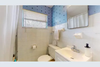 4728 W Bay Avenue, Tampa, FL 33616 - Photo 20