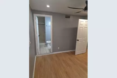 3022 Deleuil Avenue, Tampa, FL 33610 - Photo 8