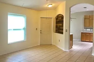 5804 Autumn Shire Dr, Zephyrhills, FL 33541 - Photo 6