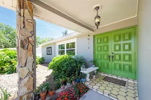25 Harbor Woods Cir, Safety Harbor, FL 34695 - Photo 4
