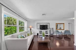 25 Harbor Woods Cir, Safety Harbor, FL 34695 - Photo 6