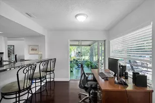 25 Harbor Woods Cir, Safety Harbor, FL 34695 - Photo 22