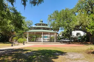 25 Harbor Woods Cir, Safety Harbor, FL 34695 - Photo 48
