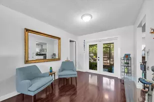 25 Harbor Woods Cir, Safety Harbor, FL 34695 - Photo 10