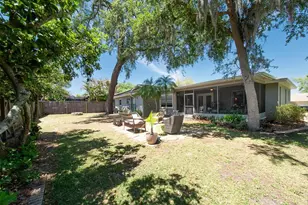 25 Harbor Woods Cir, Safety Harbor, FL 34695 - Photo 38
