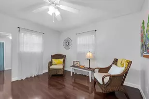25 Harbor Woods Cir, Safety Harbor, FL 34695 - Photo 32