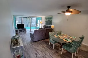 10350 Imperial Point Dr W, Largo, FL 33774 - Photo 14