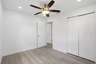 6526 43rd Ave N, Kenneth City, FL 33709 - Photo 16