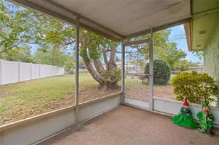 616 Heritage Ln, Largo, FL 33770 - Photo 18