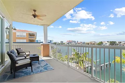 706 Bayway Boulevard #301, Clearwater Beach, FL 33767 - Photo 2