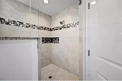706 Bayway Boulevard #301, Clearwater Beach, FL 33767 - Photo 18