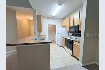 10213 Courtney Palms Boulevard #301, Tampa, FL 33619 - Photo 8