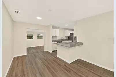 1220 Waterview Boulevard W, Lakeland, FL 33801 - Photo 6