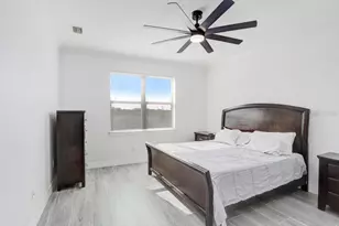 11677 Brighton Knoll Loop, Riverview, FL 33579 - Photo 12
