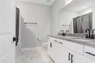 11677 Brighton Knoll Loop, Riverview, FL 33579 - Photo 10